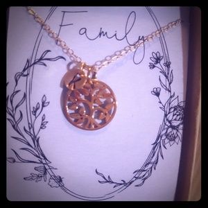 Family tree necklace
